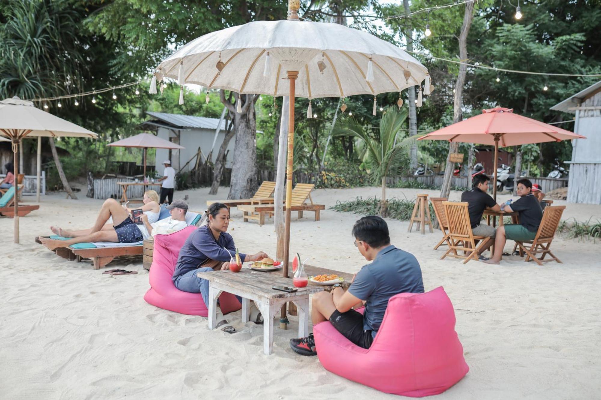 The Kori Sire Hotel Tanjung  Exterior photo